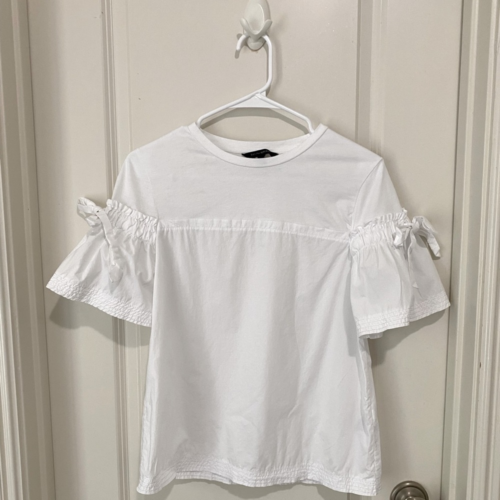 Banana Republic Cute Linen shirt with bows